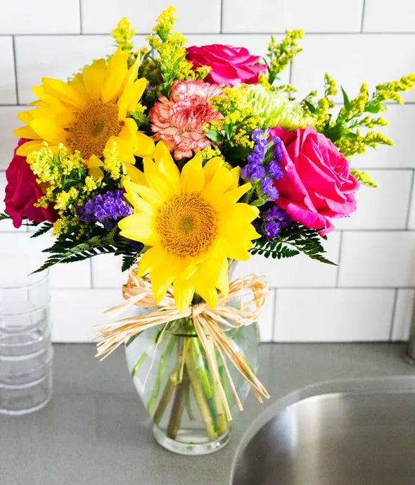 Bright Sunflower Bouquet